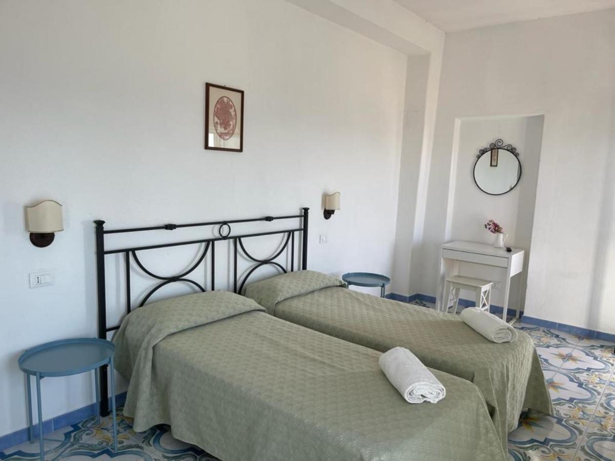 Hotel Residence - Parco Mare Monte Casamicciola Terme Habitación foto