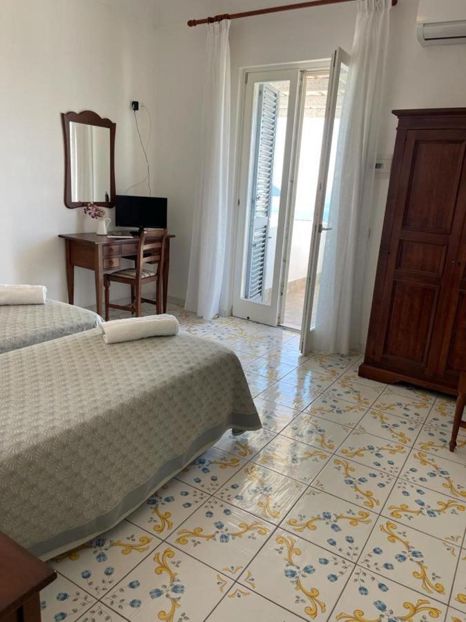 Hotel Residence - Parco Mare Monte Casamicciola Terme Habitación foto
